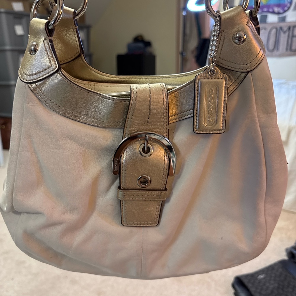 Coach Soho Lynn F17219 Leather Buckle‎ Shoulder Bag Gold Trim